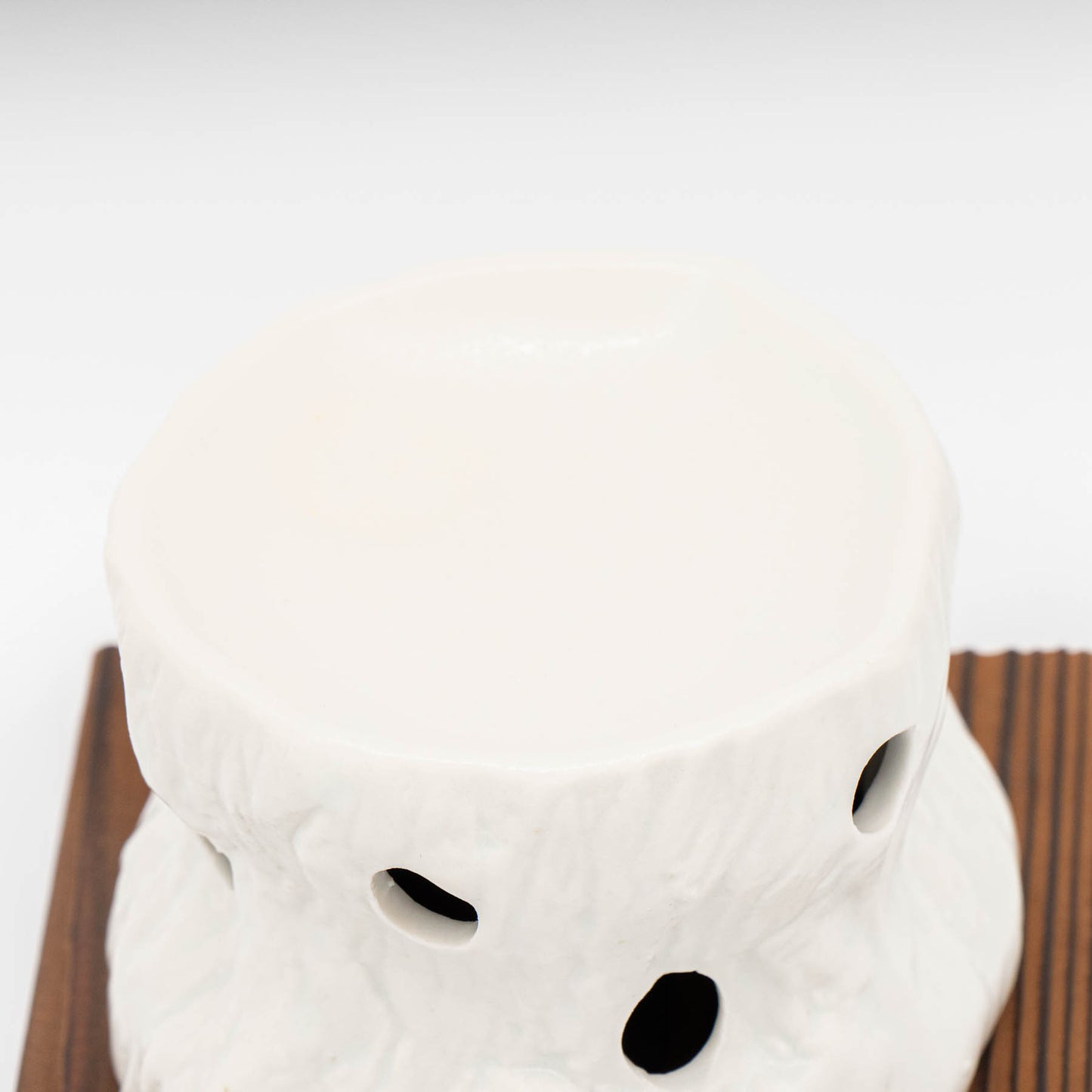Tokoname Ware - Candle Tea Incense Burner Comes with leaves