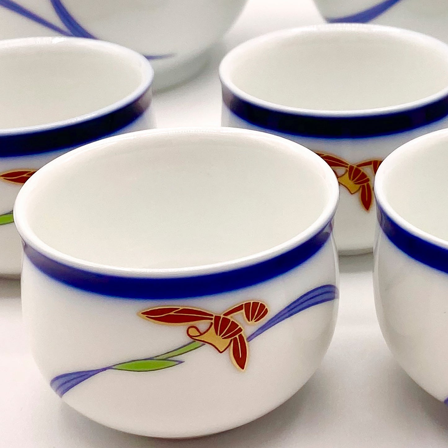 Koransha Porcelain Sake Set Orchid Lace | Arita Ware