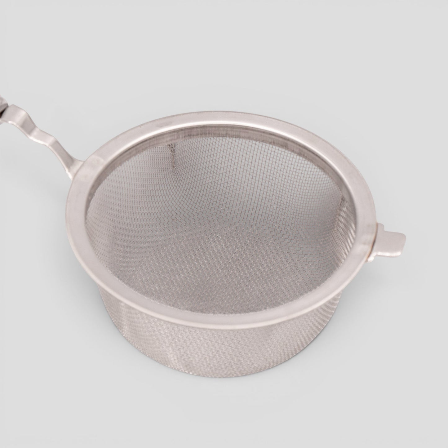 Tea Strainer with handle (64mm)