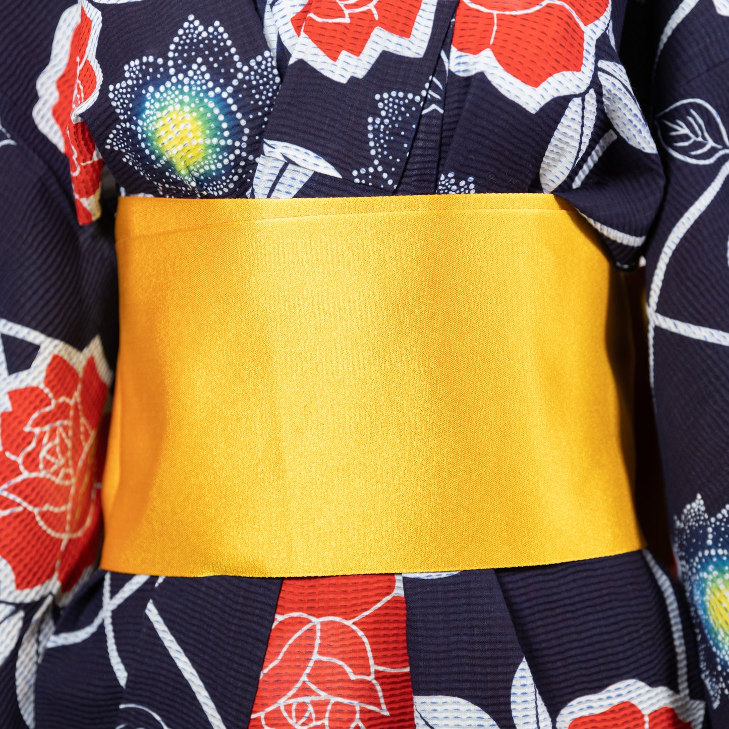 Vintage Retro Yukata Kimono - Roses in Navy