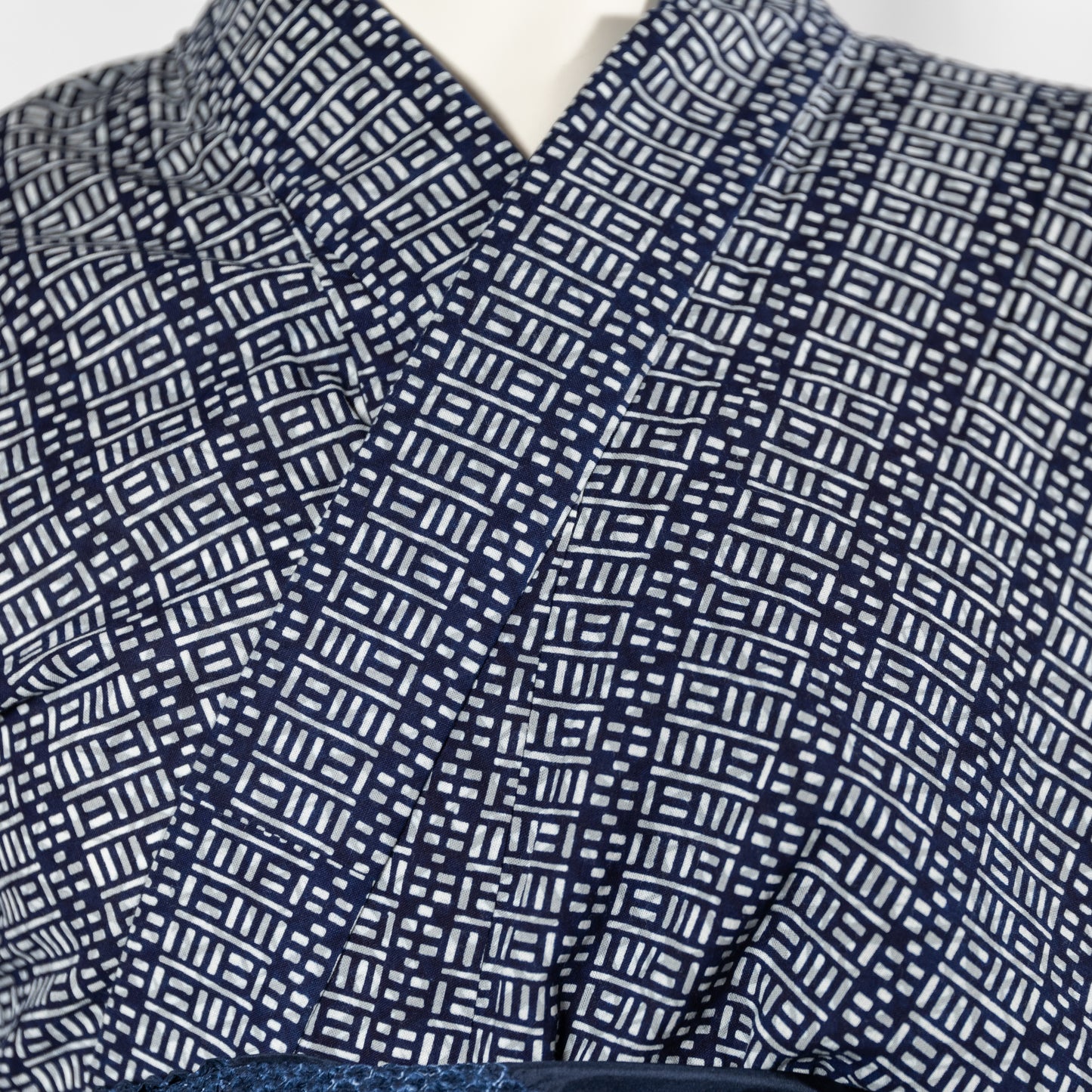 Men's Vintage Yukata Kimono - Navy & White