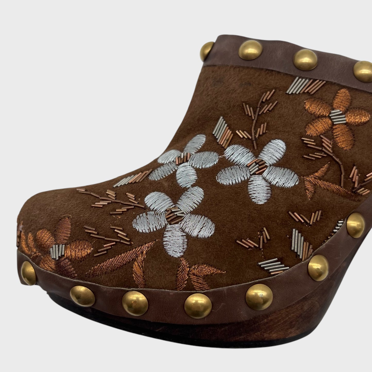 Vintage Flower Embroidered Clog Sandals