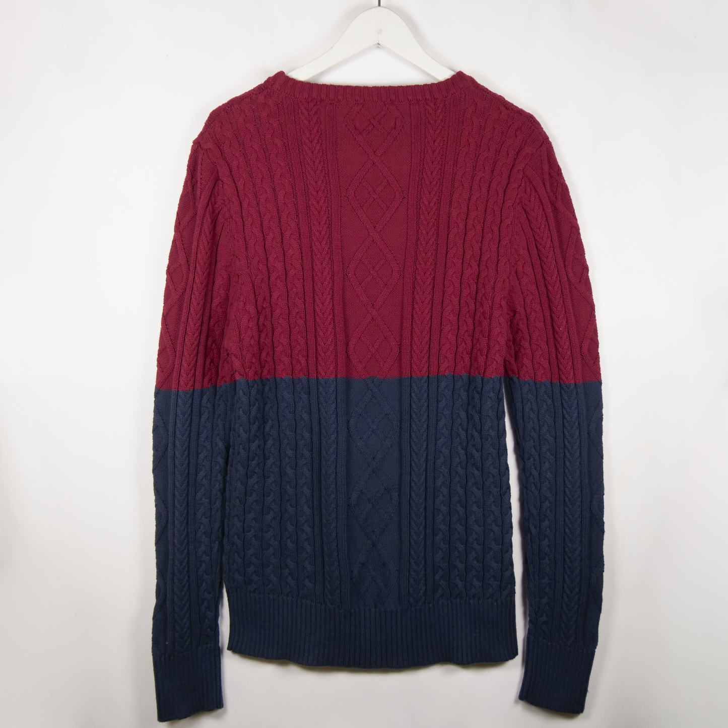 Banks - Peak Sweater
