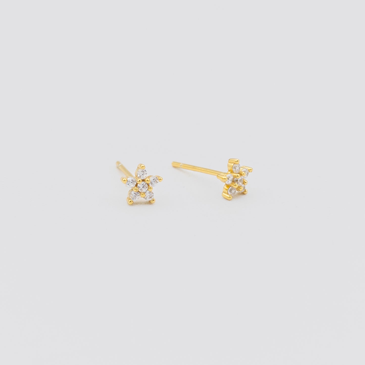 Lune Noir -  Pavé Crystal Five-Pointed Star Earring - Gold