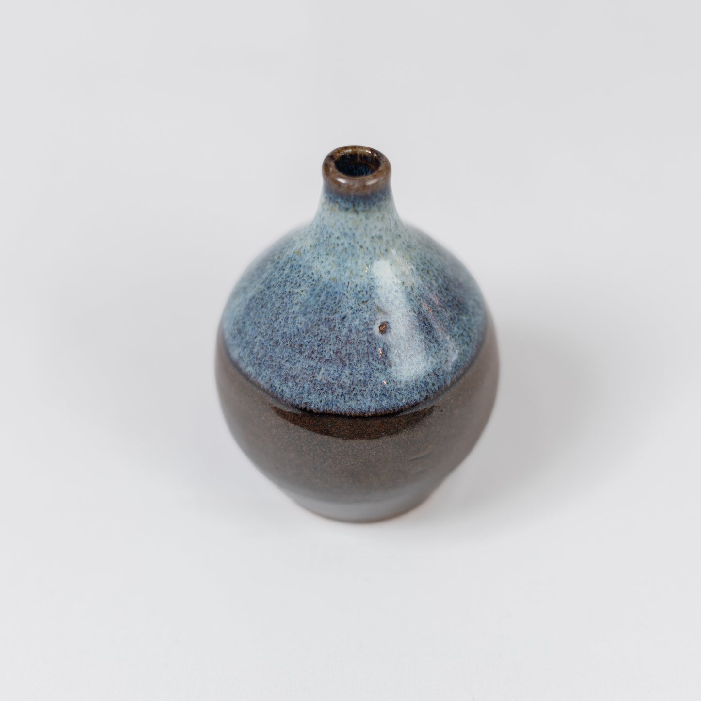 Gyokutozan - Ichirin Vase - Satsuma Ware