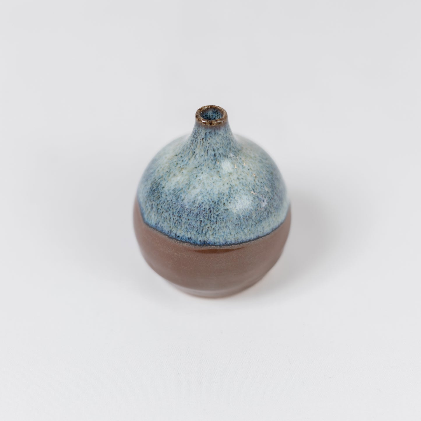 Gyokutozan - Ichirin Vase - Satsuma Ware