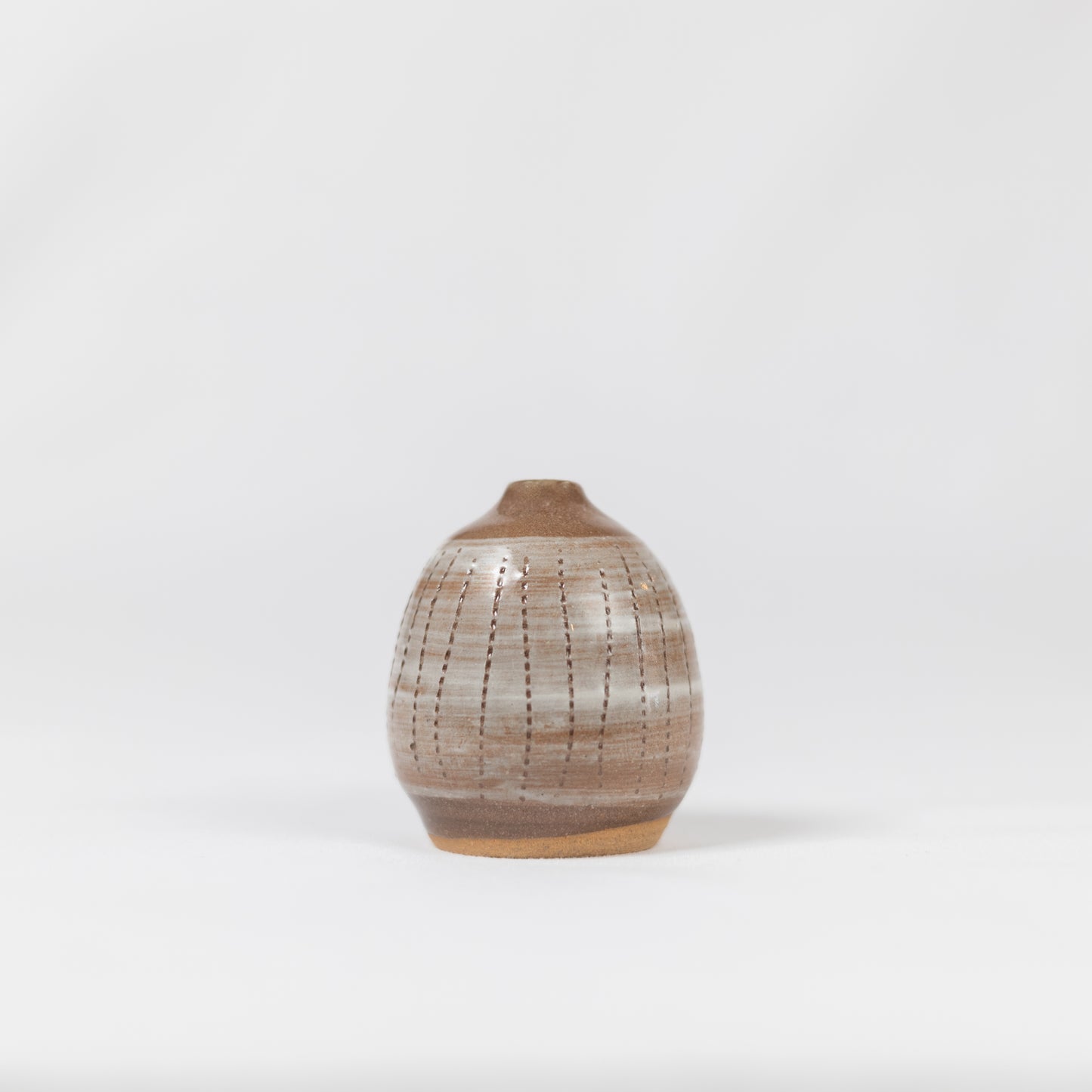 Gyokutozan - Ichirin Vase - Satsuma Ware