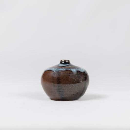 Gyokutozan - Ichirin Vase - Satsuma Ware