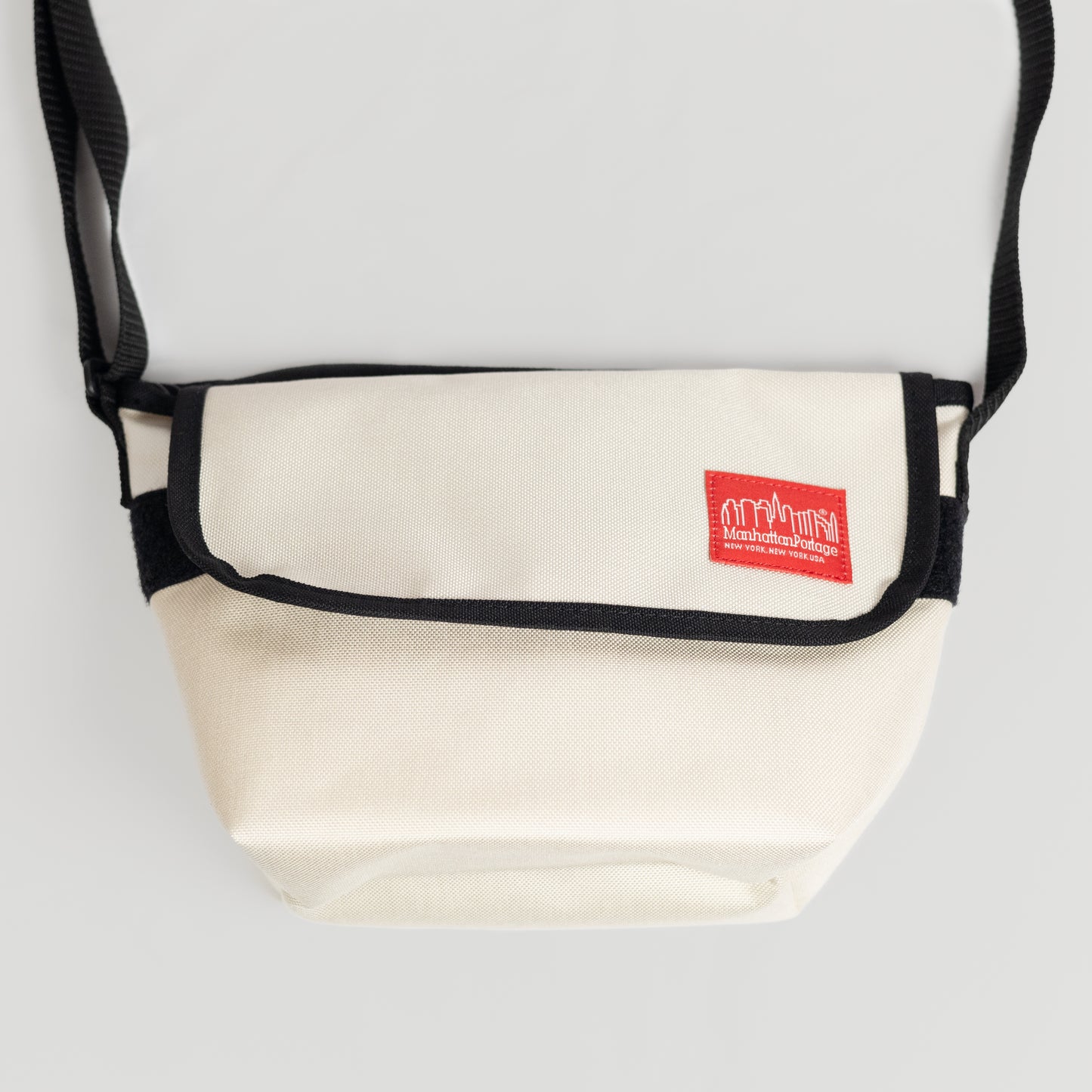 Manhattan Portage - Mini Ny Messenger Bag - Ivory