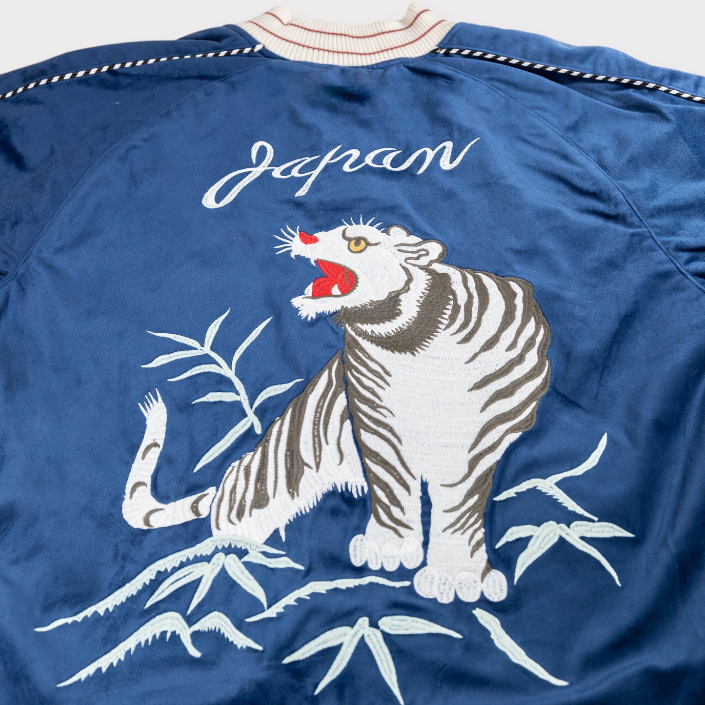 Houston - Velveteen Sukajan Jacket - Tiger - Navy