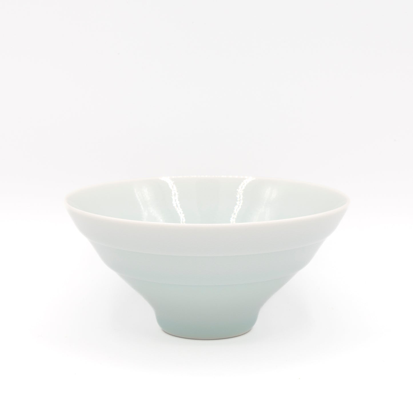 Kosengama - Celadon Rice Bowl - White & Blue