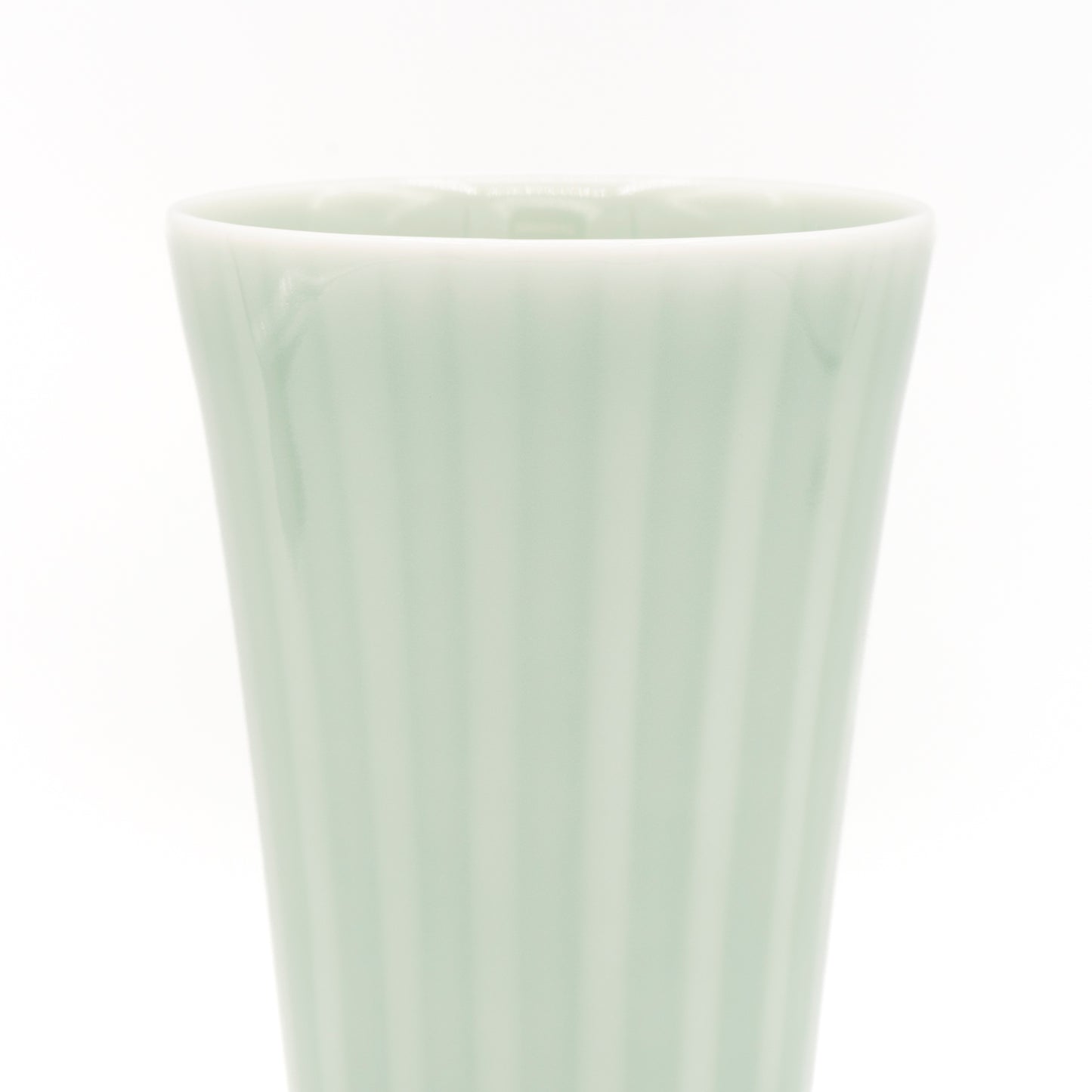 Kosengama - Porcelain Tokusa Cup - Blue and White