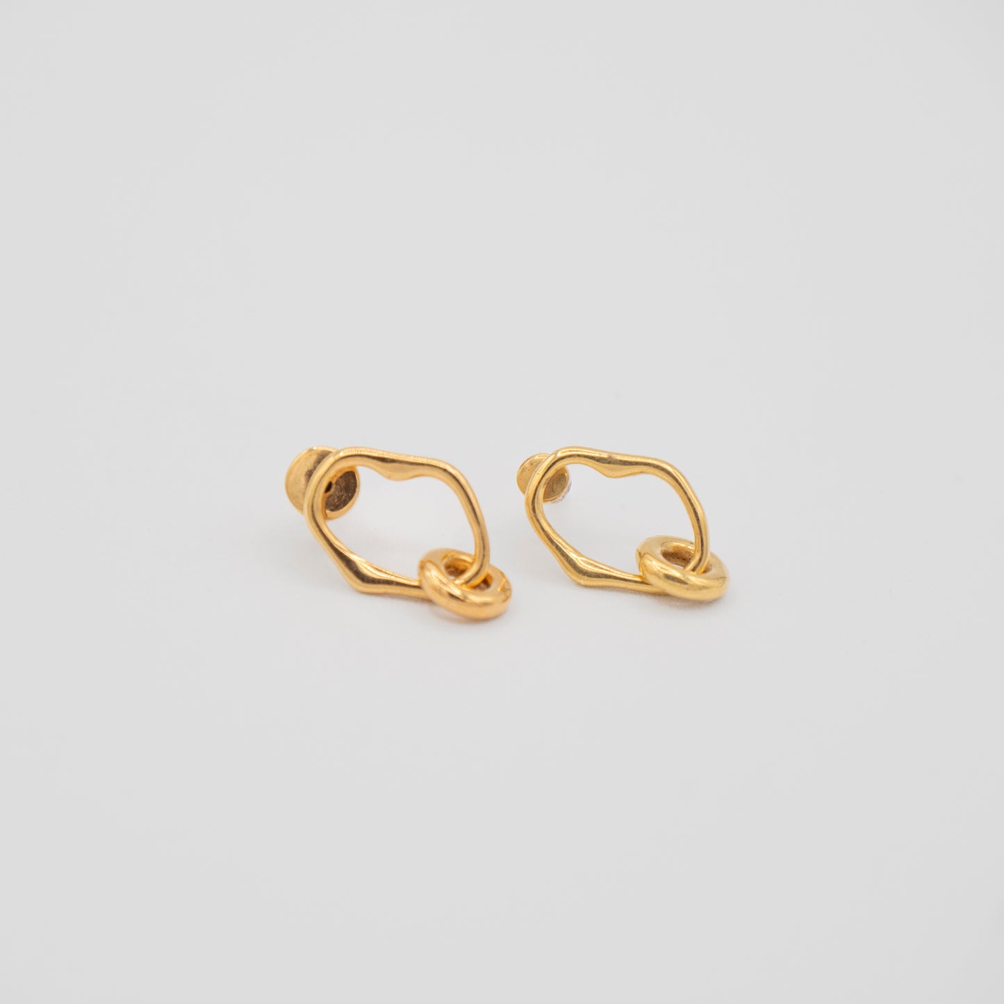 Maria Black - A pair of Midnight mini earring - Gold