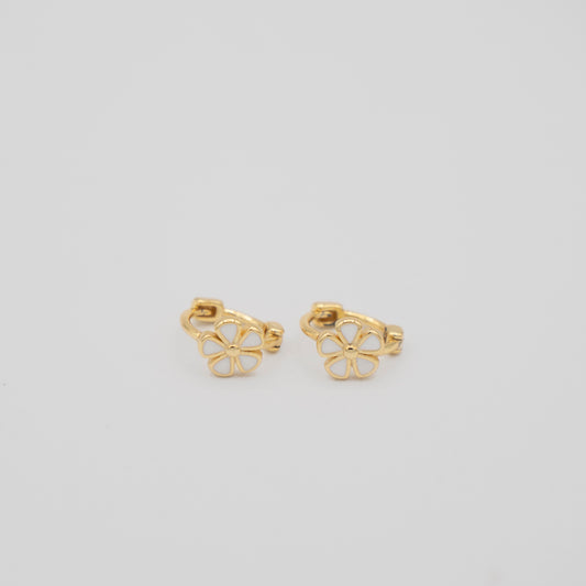 Lune Noir - Sweet Flower Hoop Earring- Gold