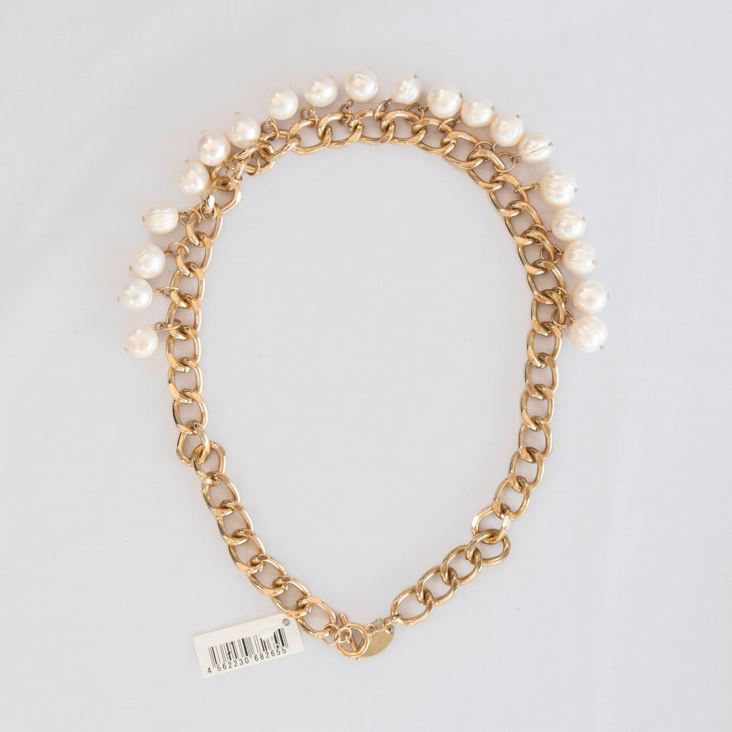 Stellar Hollywood - White Pearl Chain Necklace