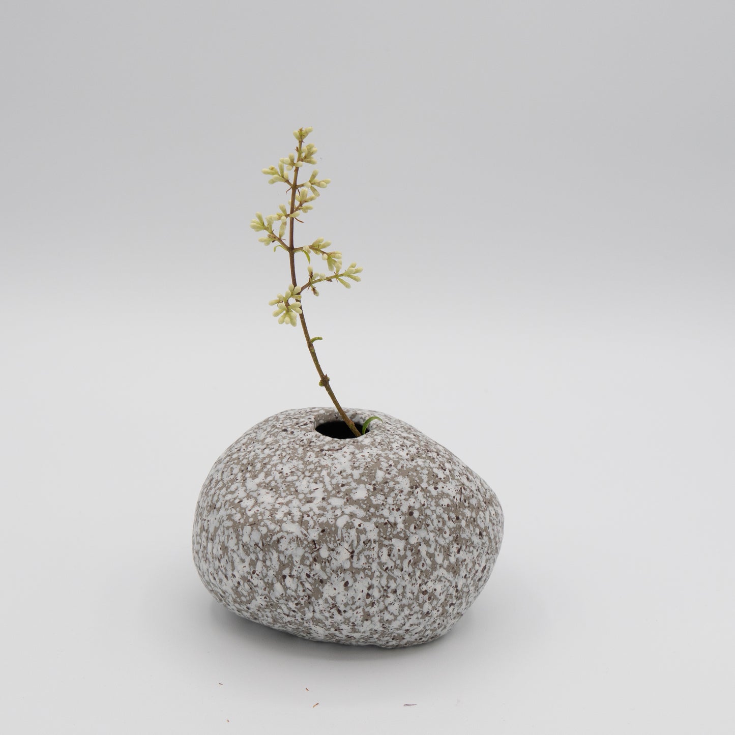 Tokoname - Ceramic Flower Vases