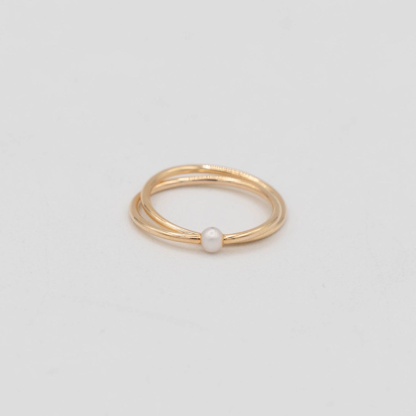 Stellar Hollywood - Pearl Two-Stranded Ring - Gold