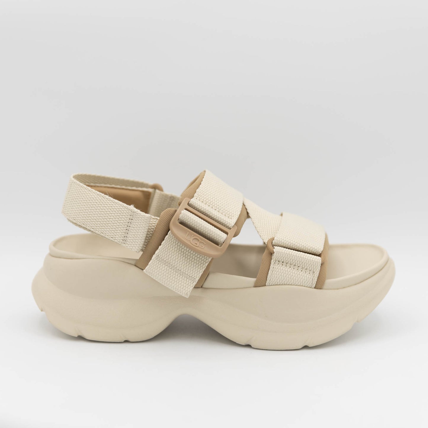 UGG - Women's La Camp Platform Sandal - Sand